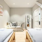 Traditional Architecture Meets Modern Design Ferienhaus *