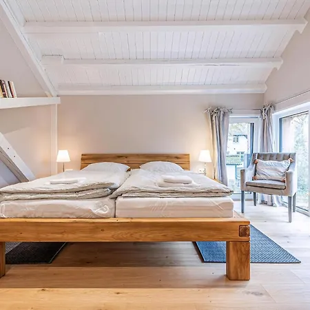 Traditional Architecture Meets Modern Design