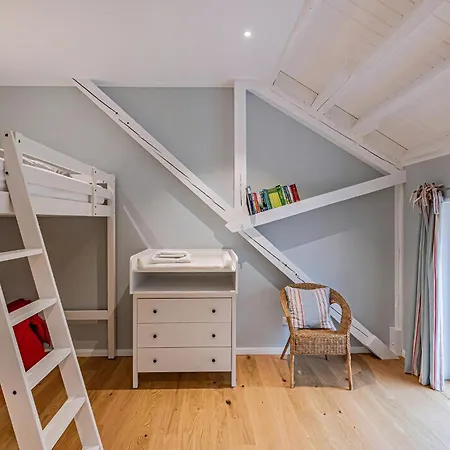 Traditional Architecture Meets Modern Design